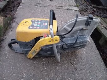 Ručná rezačka na betón, asfalt