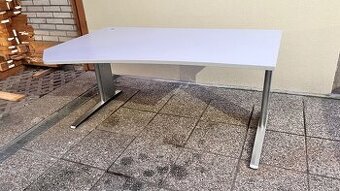 Predám kancelársky stôl