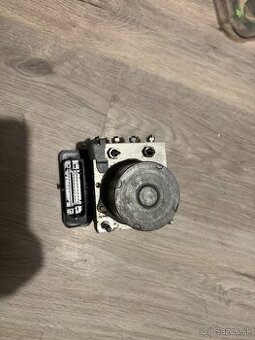 Riadiaca jednotka ABS Toyota Fiat Renault 2265106455