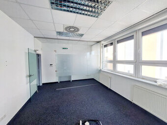 Prenajme admin priestor so 4 kanceláriami v BA - N. Mesto