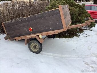 Predam privesny vozik