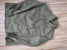 Vojenské maskáče vzor 85 .