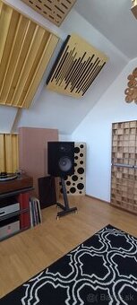 Stojany na reproduktory