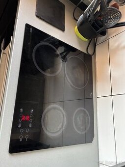 Keramická platňa Whirlpool