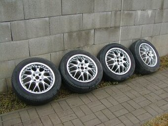Sada diskov 4x100 r16 s letnými pneumatikami