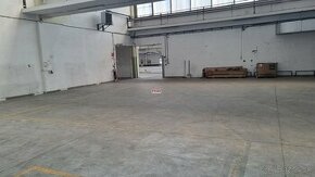 ID 3001 Prenájom: skladová / výrobná hala, 1200 m2, Žilina
