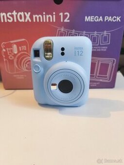 Foťák instax mini12