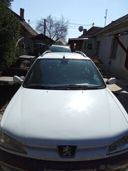 Peugeot 306