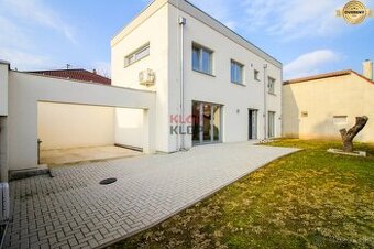 MODERNÁ NOVOSTAVBA 5i RD pri SENCI s MOŽNOSŤOU VÝMENY za BYT