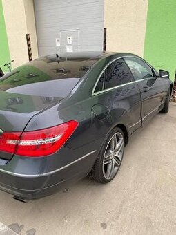 Rozpredam mercedes benz e 350 coupe