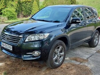 Toyota RAV4  benzin 2013 ,2.0l Valvematic MT6