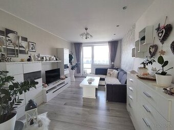 3-izbový byt na predaj, Necpaly