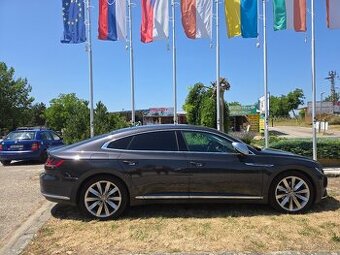 Predam volkswagen arteon 2019 automat 2 liter diezel