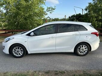 Hiundai i30 AC KOMBI
