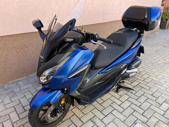 Honda Forza 125