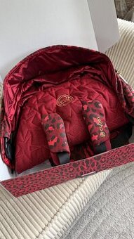 Poťah cybex priam seatpack Rockstar by Alec Voelkel