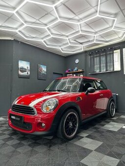 Mini Cooper One 1.6 benzín 2013
