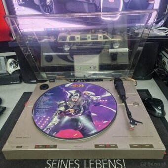 DENON DP-23F...Quartz Direct Drive , Micro Processor Control