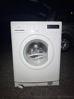 Práčka whirpool šporák
