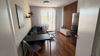 Útulný a komplet zariadený 2 izbový byt