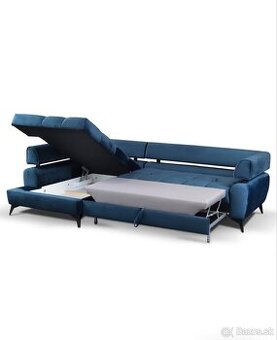 Gauč a výškovo nastaviteľný stôl