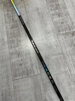 Hokejky Bauer Nexus Tracer a Myhockeystick