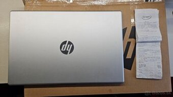 Zánovný notebook HP v záruke