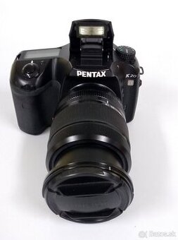 Nefunkčná zrkadlovka ako ozdoba interiéru/nahradné diely