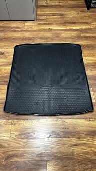 Plastová vaňa do kufra pre Škoda Superb 3