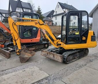 Minibager JCB 803 3000 kg