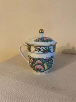 STAROŽITNÁ OZDOBNÁ ŠÁLKA NA ČAJ