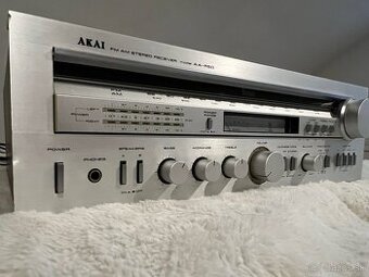 Akai aa r 50