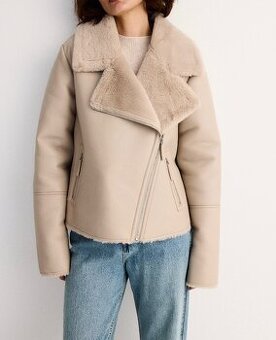 Nová bunda z umelej kože a kožušiny krémová Reserved