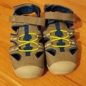 Chlapcenske sandale velk.29