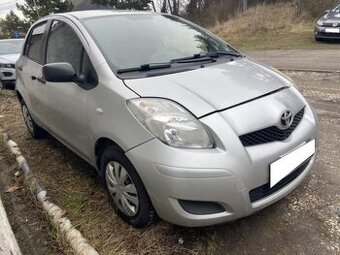Rozpredám Toyota Yaris 2009 1.0 51kw 1KR-FE