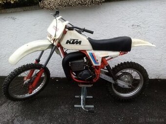 KTM 250 - 1