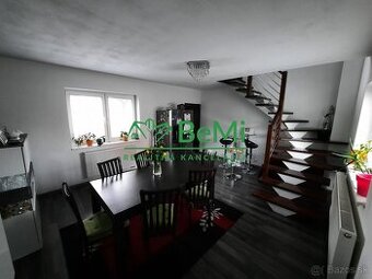 Dom v mestskej časti Rajeckých Teplíc, okres Žilina, 527m2