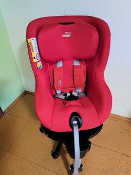 Autosedačka Britax Römer Dualfix M i-Size – RED