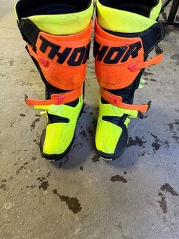 Motocrossové čižmy Thor Radial