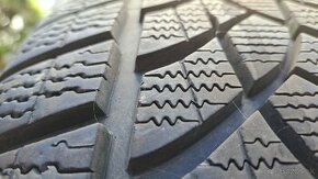 Predám zimné GOODYEAR 235 55 r18