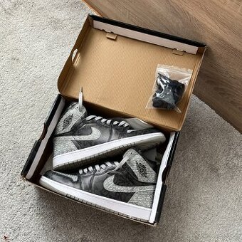 Predám Nike Air Jordan 1 High OG "Rebellionaire" 43