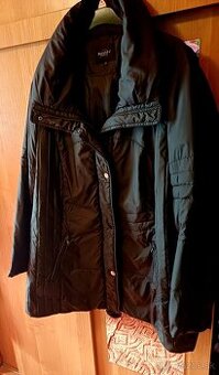 Cierna paperova bunda pre moletky Bexleys xxxl