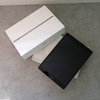 Apple iPad 10.2 (9. gen.) Cellular 64GB + Logitech SLIMFOLIO