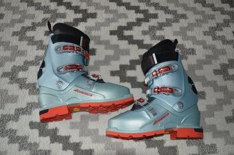 skialp lyžiarky LOWA č.37,5 (dĺžka vnútra 23,5cm)