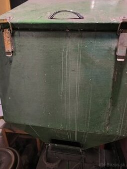 Predám veci ku kotlu na podávač