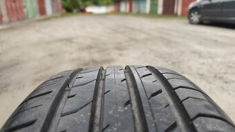 205/45 R16