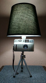 Nočná lampa vyrobená z fotoaparátu - 1