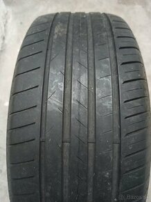 Predám 4ks letné pneu Vredstein ULTRAC 225/50 R17 DOT 0923