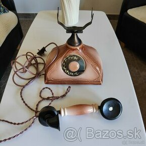 Keramický telefón