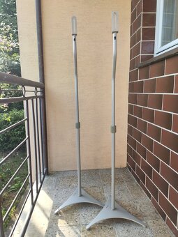 Stojany Hama pre reproduktory